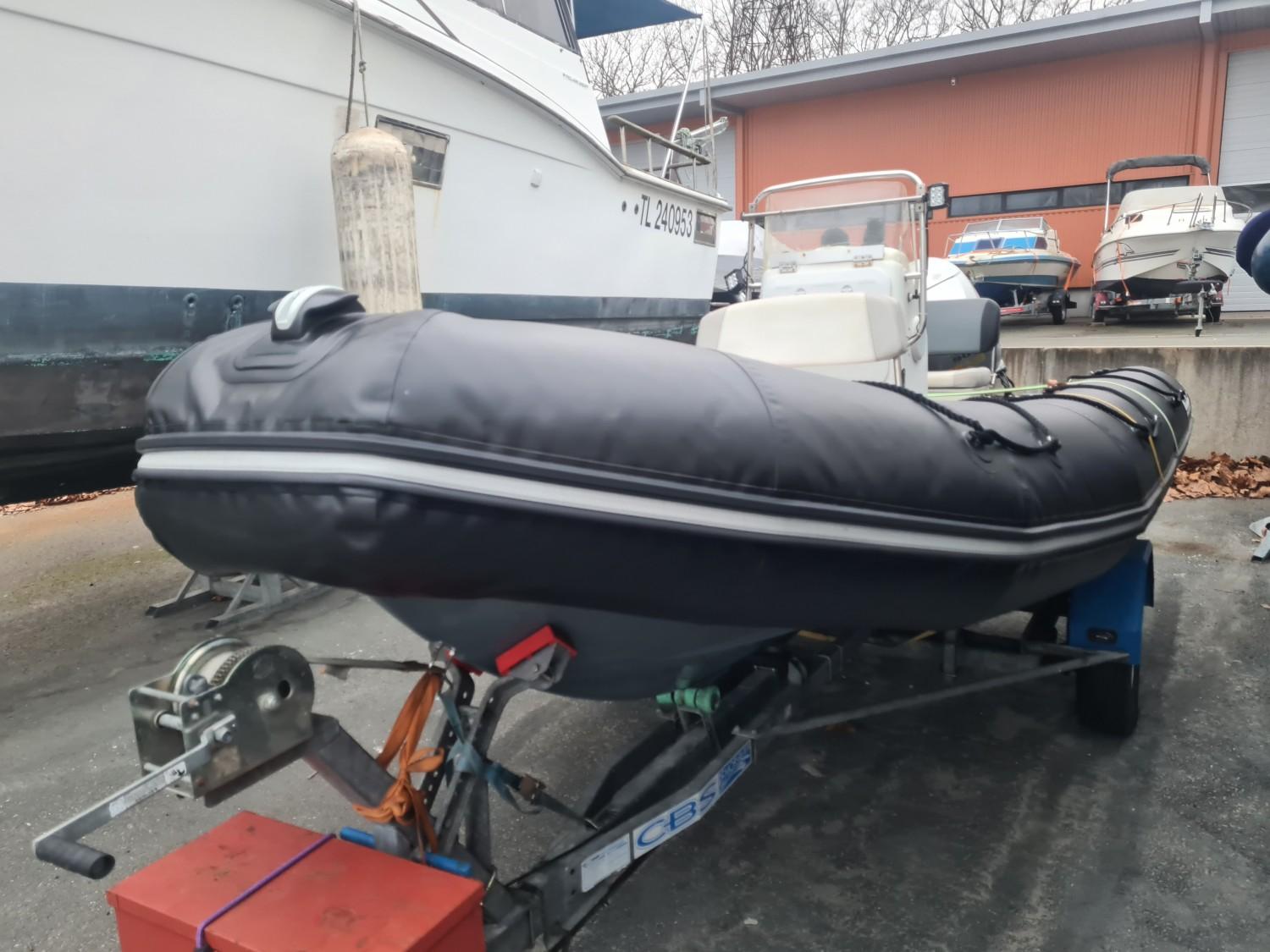 2022 Bombard EXPLORER 550 SB