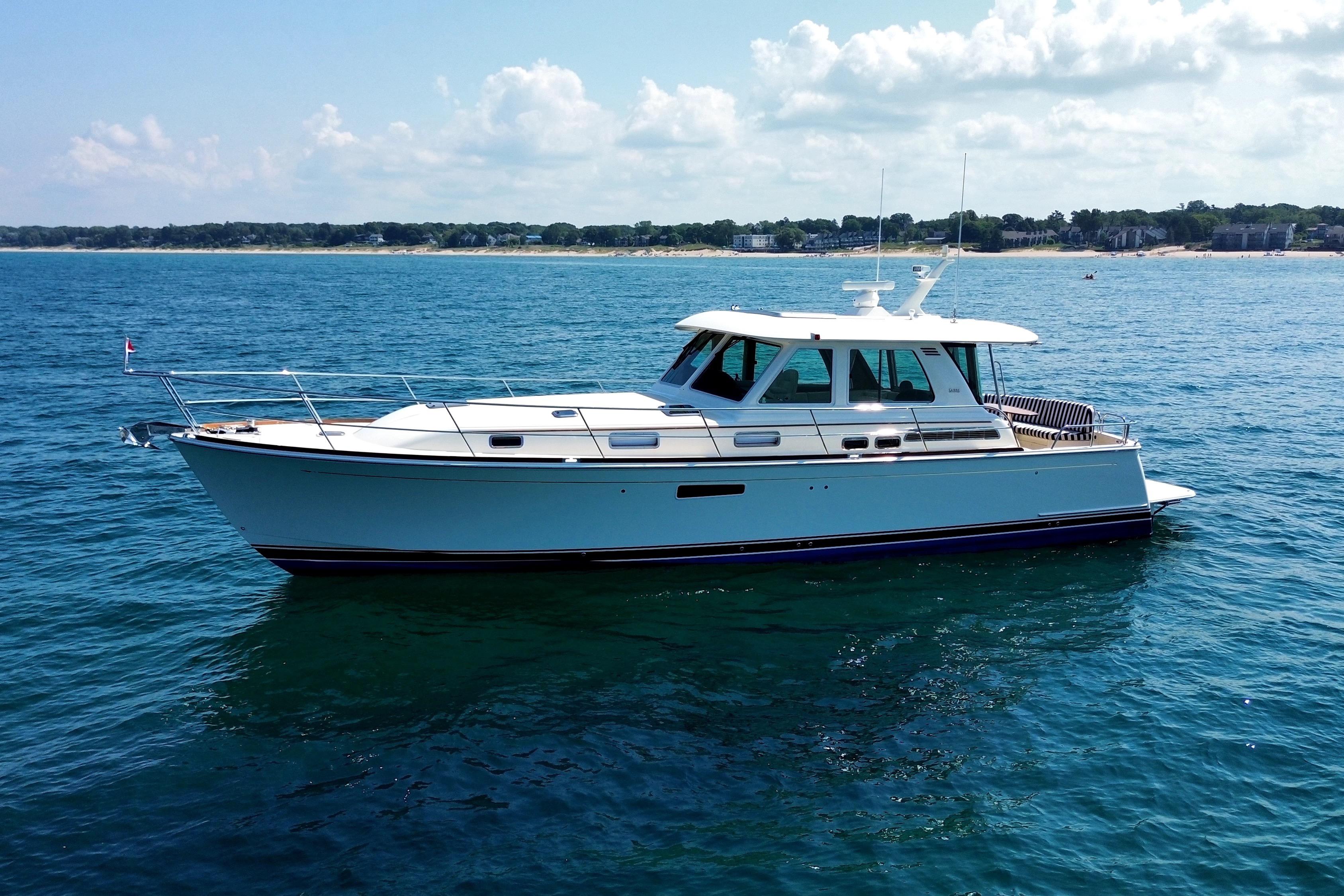 2022 Sabre 48 Salon Express