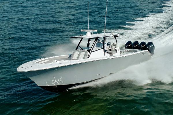 2026 Front Runner 39 Center Console