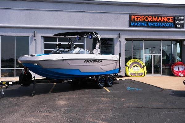 2025 Moomba Max