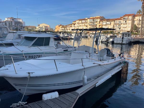 Kelt White Shark 225