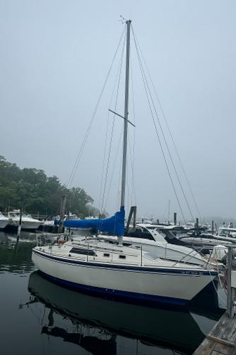 1985 O'Day Sloop