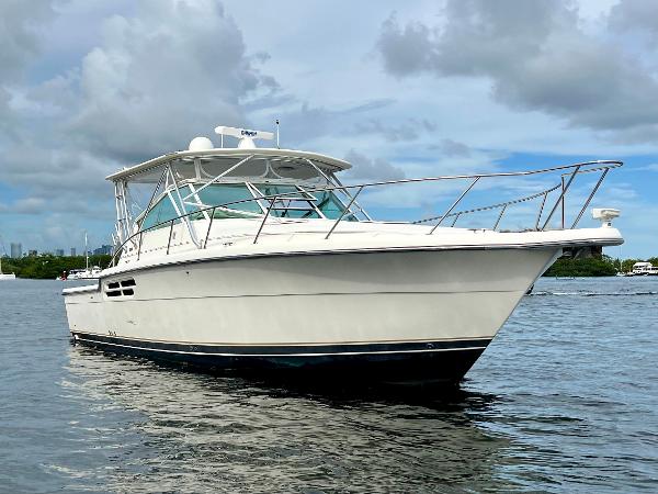 1997 Tiara Yachts 4100 Open