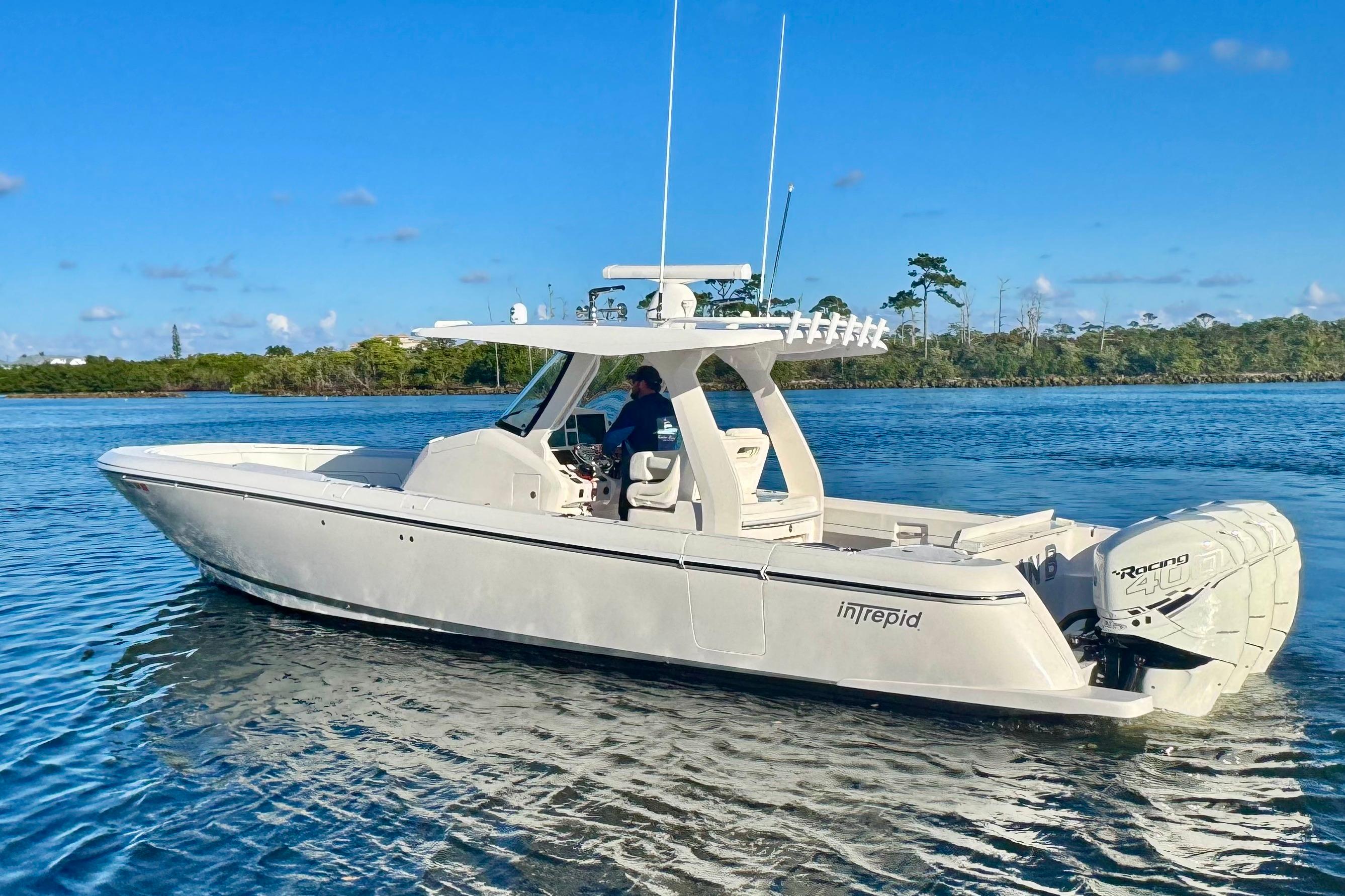 2020 Intrepid 375 Nomad SE