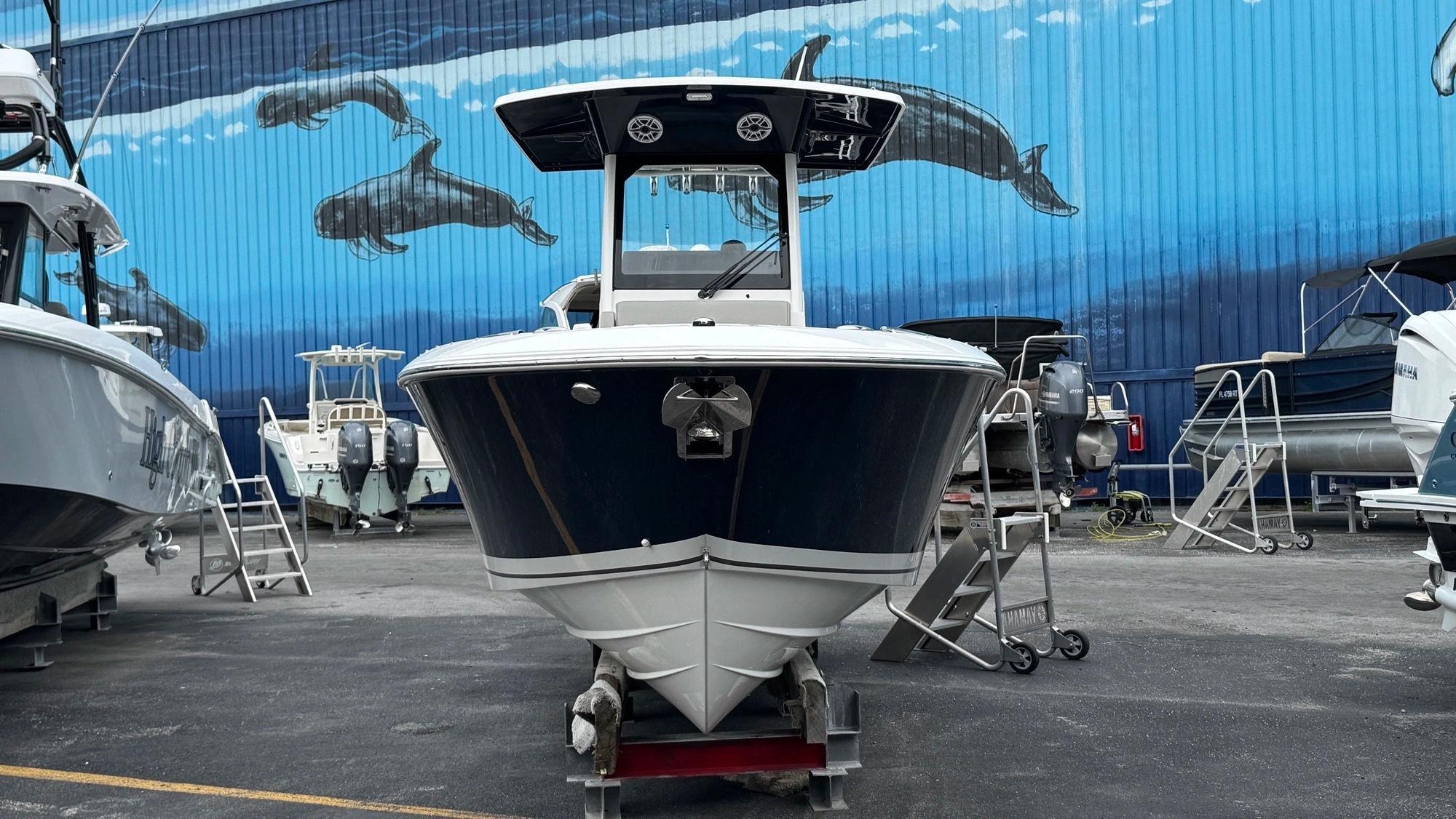 2025 Pursuit S 268
