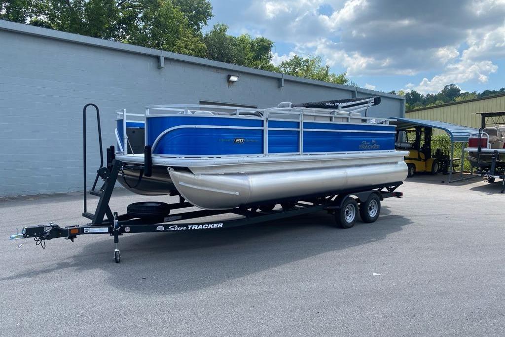 2026 Sun Tracker Fishin' Barge 20 DLX