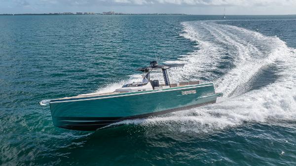 2023 Fjord 38 Open