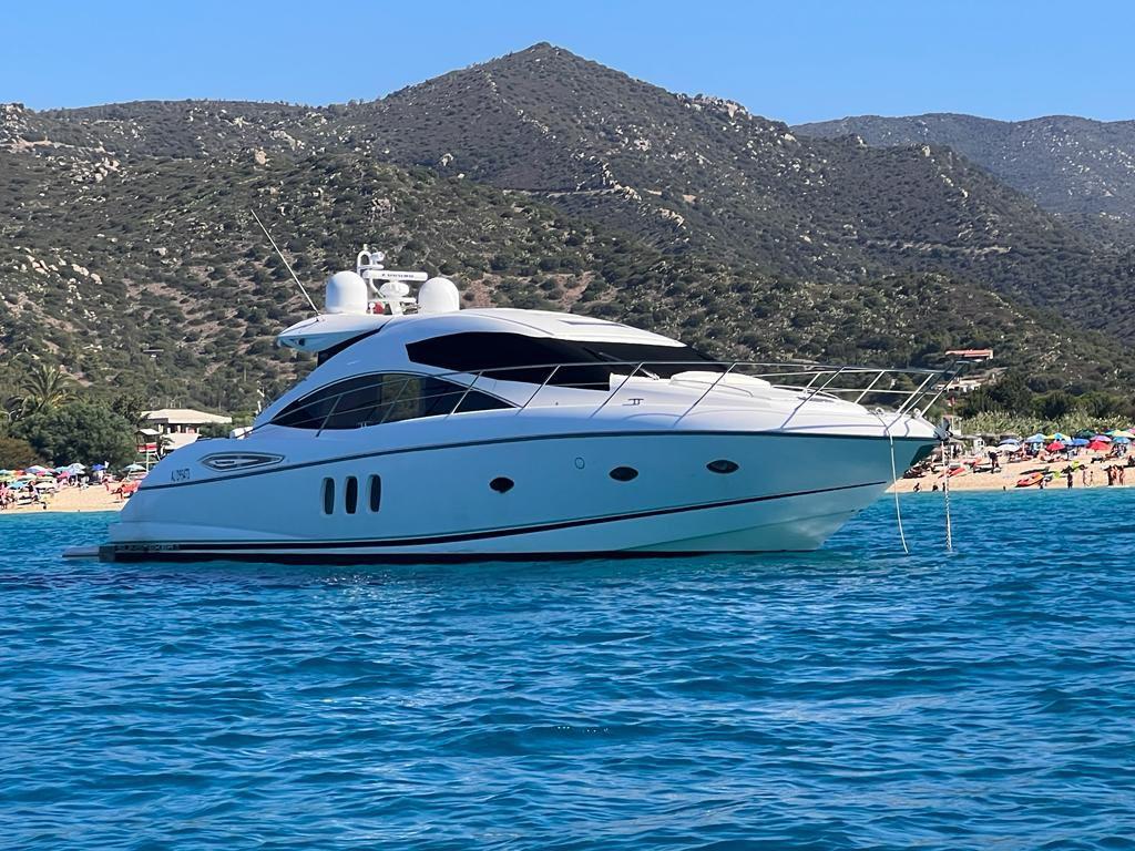 Sunseeker Predator 52
