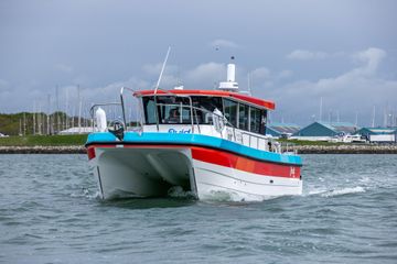 2024 Cheetah Marine 9.5 Walkaround Cabin