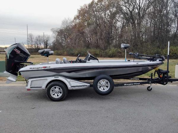 Ranger Z518 Ranger Cup Equipped 2024 Ranger Z518 Ranger Cup Equipped fishing boat on trailer.