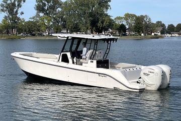 2025 Edgewater 340CC