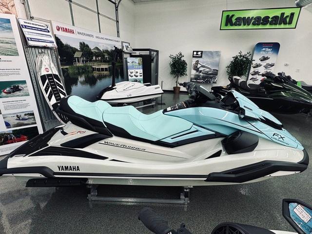 2025 Yamaha WaveRunner FX Cruiser HO