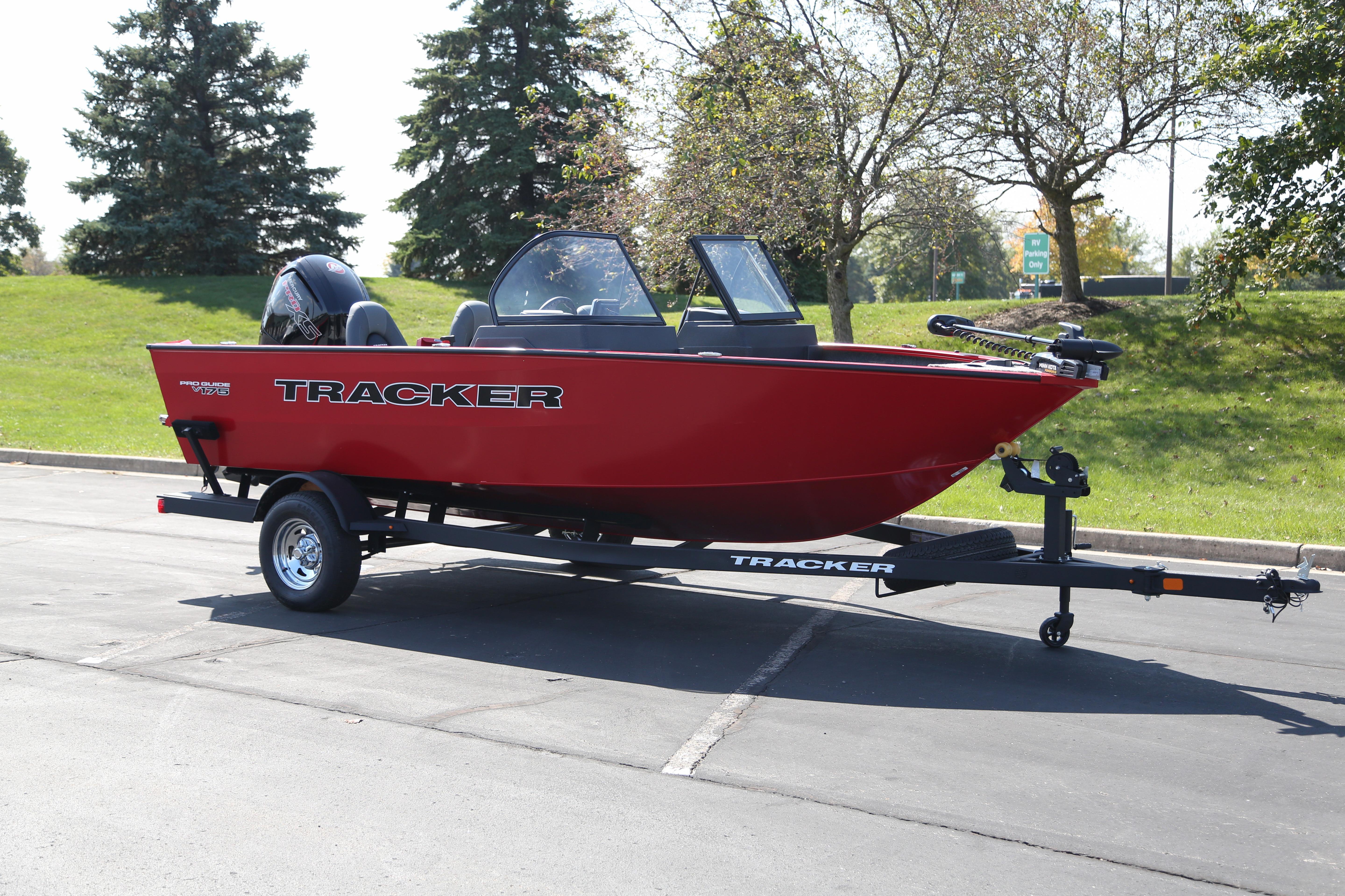 2026 Tracker Pro Guide V-175 WT
