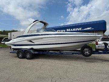 2025 Crownline 290 SS