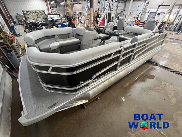 Princecraft 21 Sportfisher 2RS Pontoon & Mercury 4-Stroke EFI