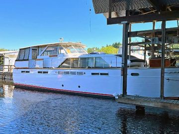 1967 Chris-Craft 52 Constellation