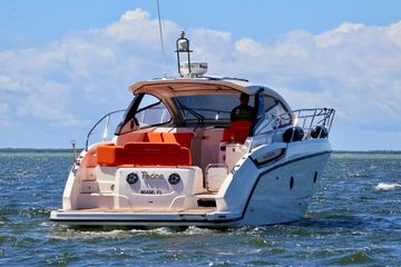 2014 Azimut 38