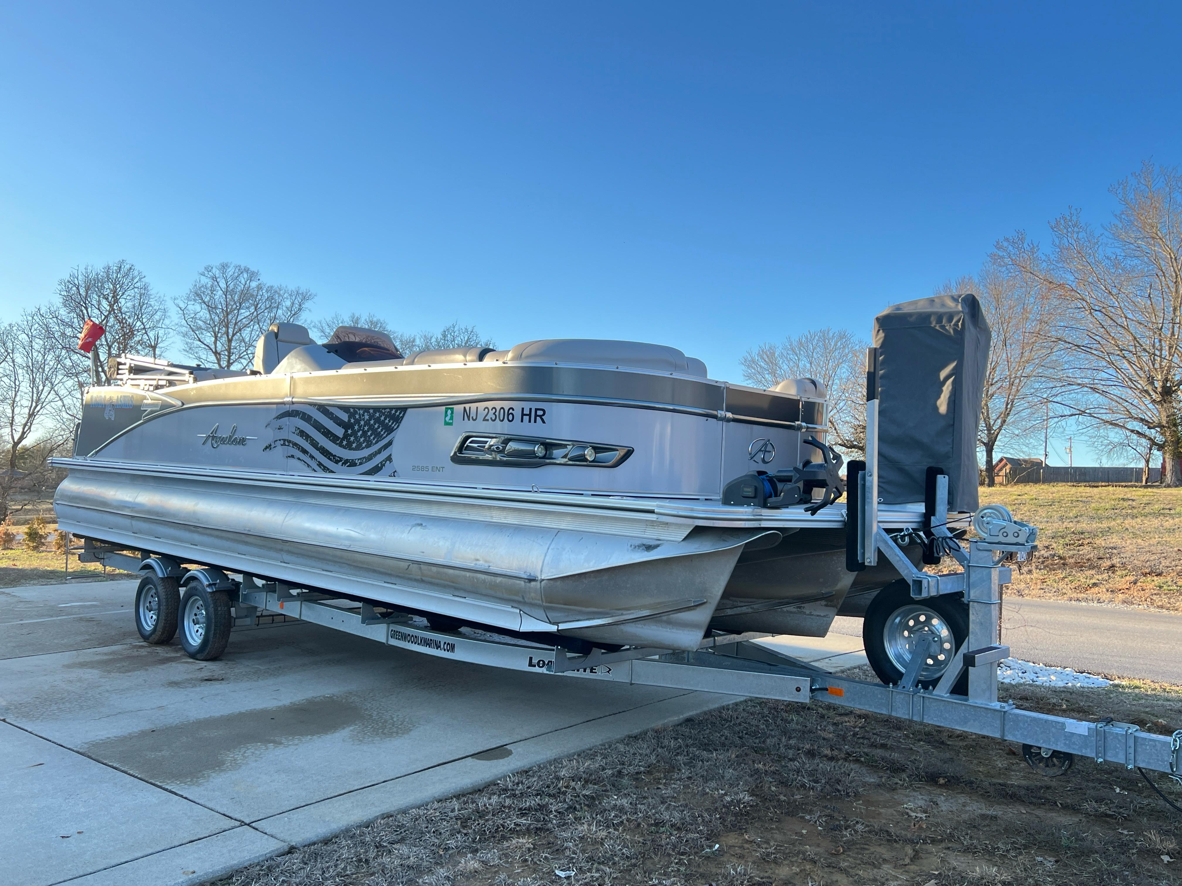 2021 Avalon Luxury Pontoons Catalina Platinum ENT