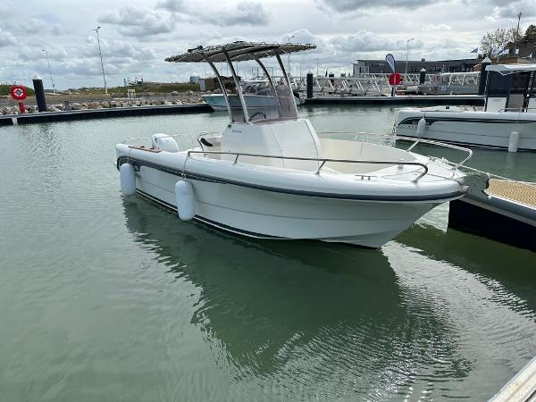 Ocqueteau 600 T TOP