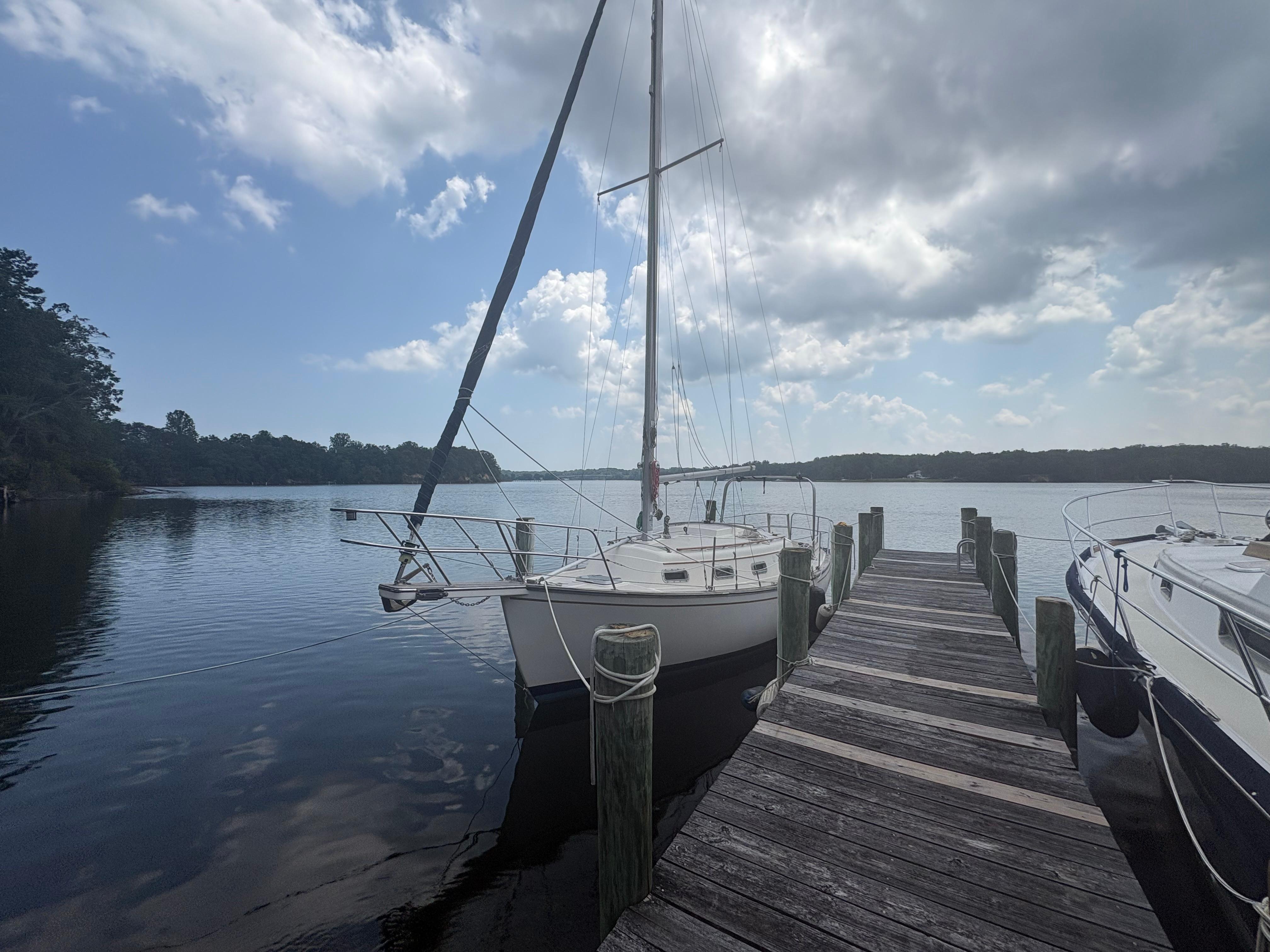 Island Packet IP27 Cutter