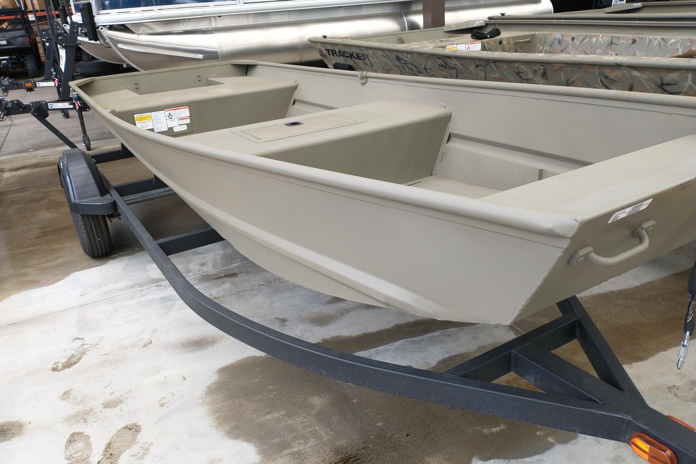 Tracker Grizzly 15 Jon 2026 Tracker Grizzly 15 Jon boat on trailer in showroom.