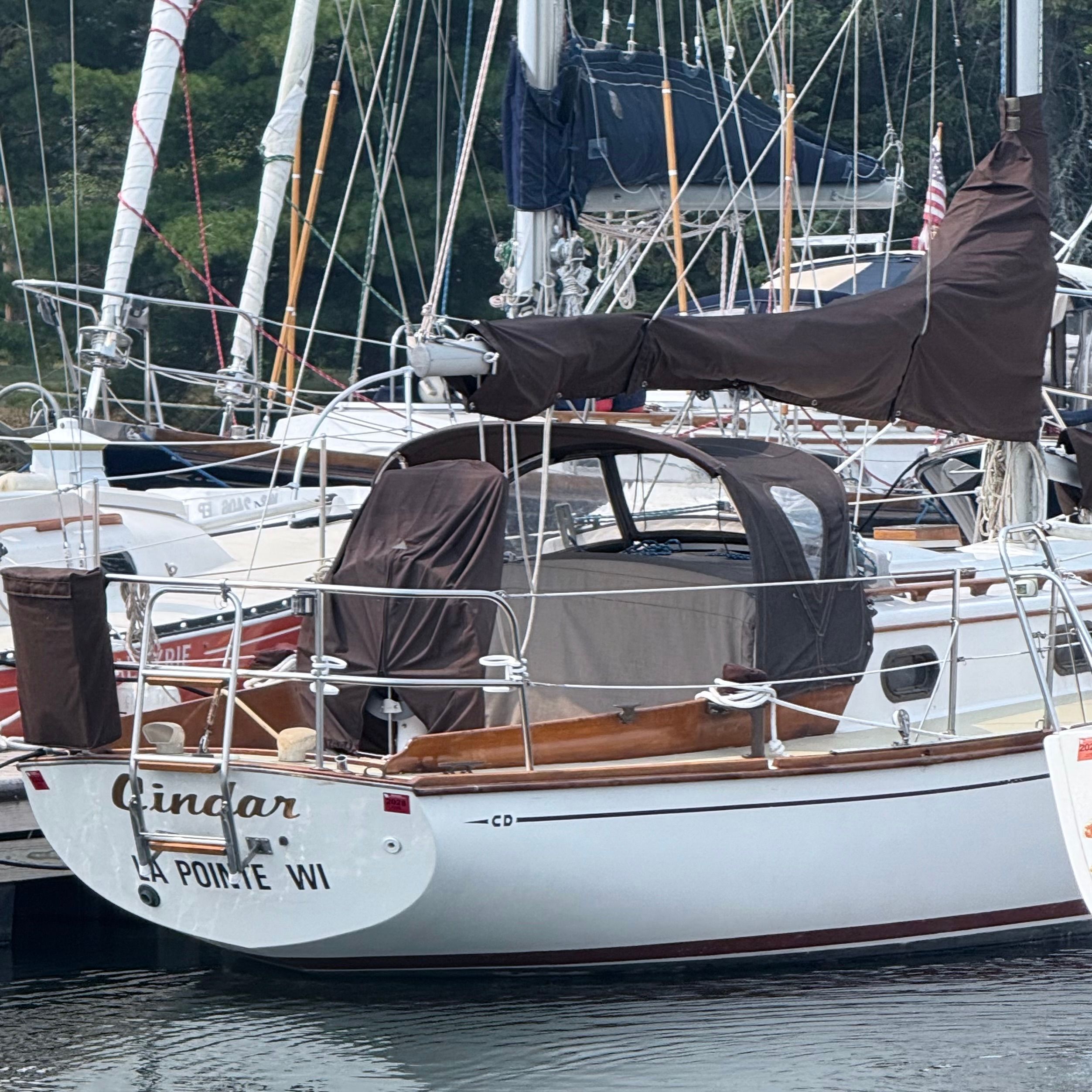 Cape Dory 30c