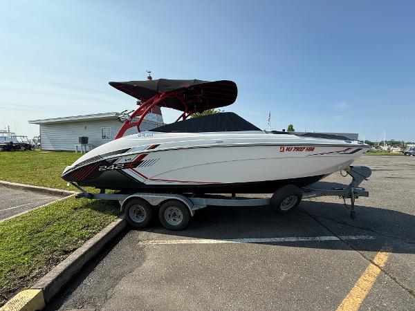2019 Yamaha Boats 242X E-Series