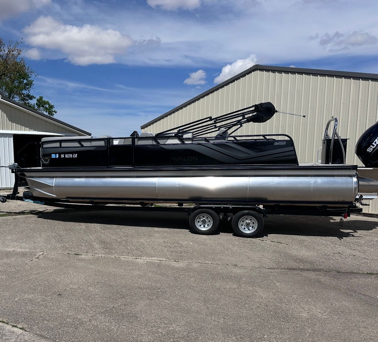 2025 Avalon VENTURE 85 Cruise Rear Bench