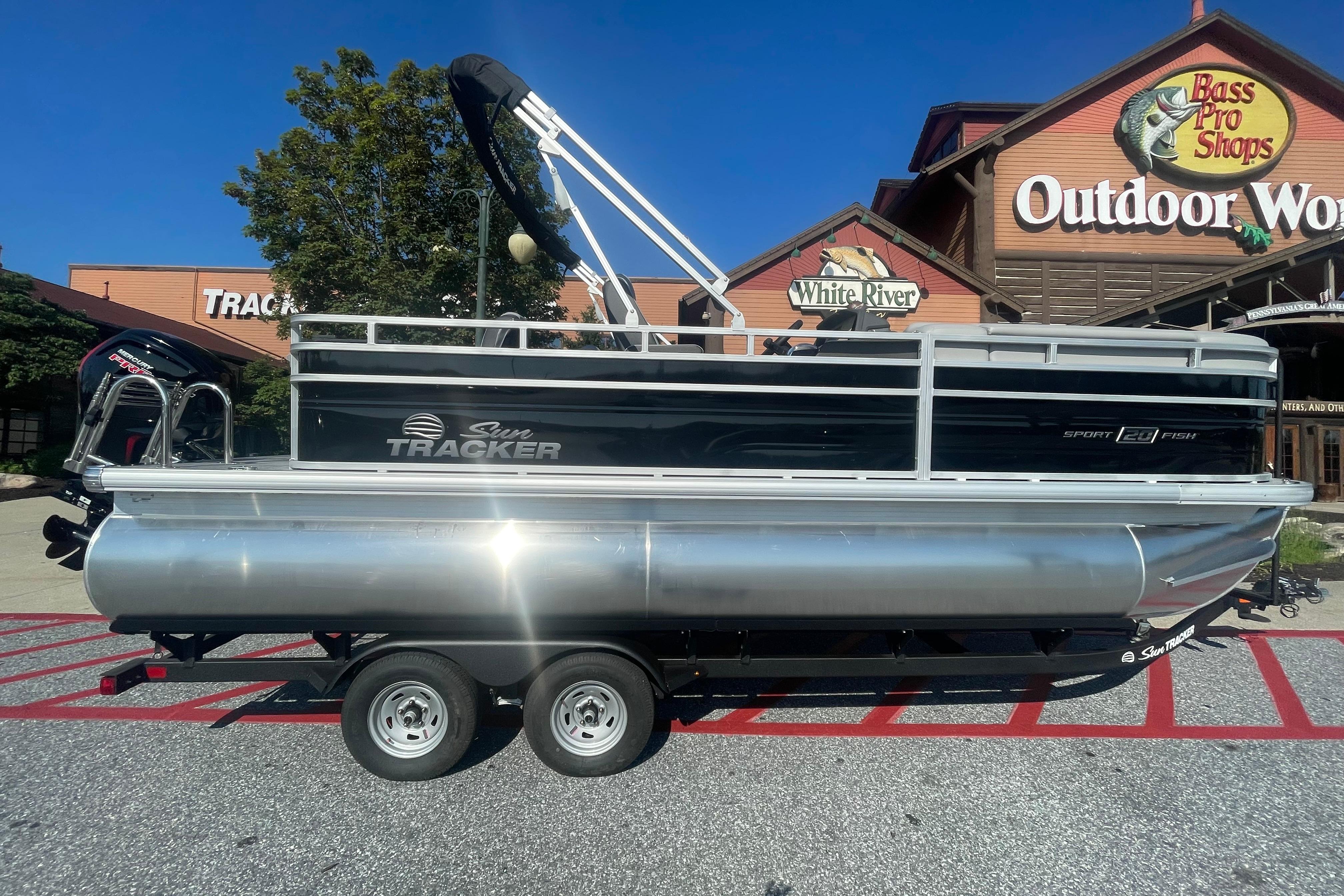 2026 Sun Tracker SportFish 20 DLX