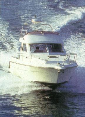2004 Rodman 900