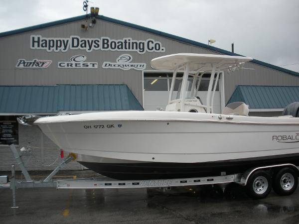 Robalo R242 Center Console 2022 Robalo R242 Center Console boat on trailer at Happy Days Boating Co.