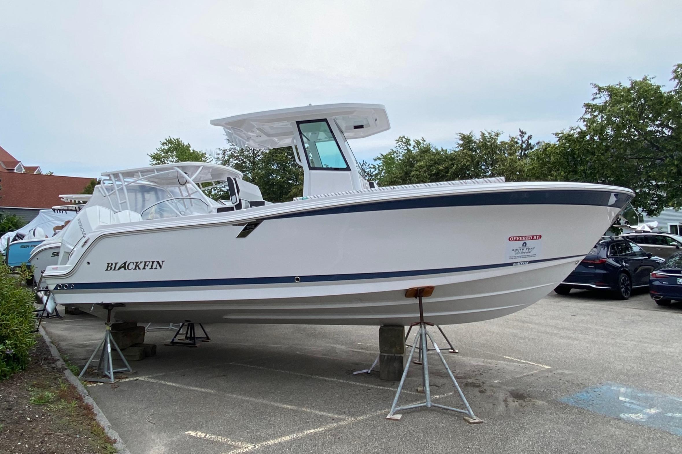 2025 Blackfin 252 CC