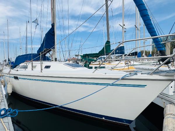 1994 Catalina 320