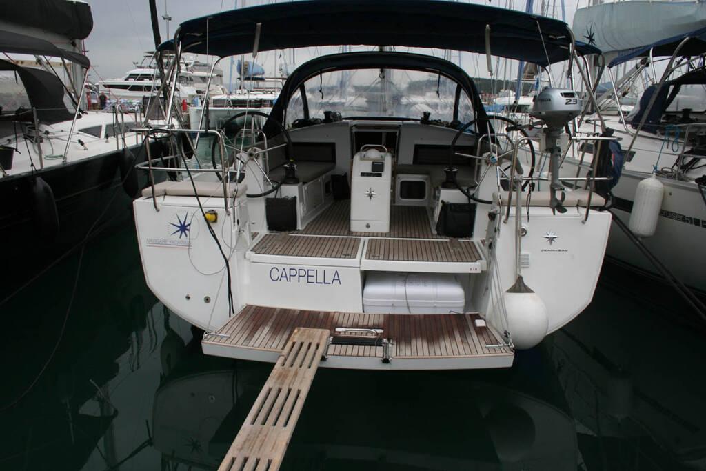 Jeanneau Sun Odyssey 440 Capella - Transom View