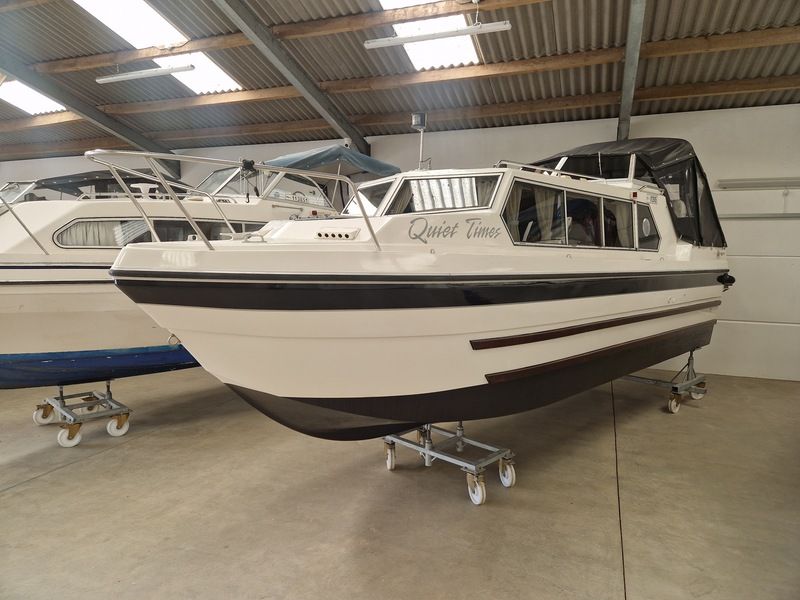 1991 TriStar 24 Narrow Beam called Quiet Times