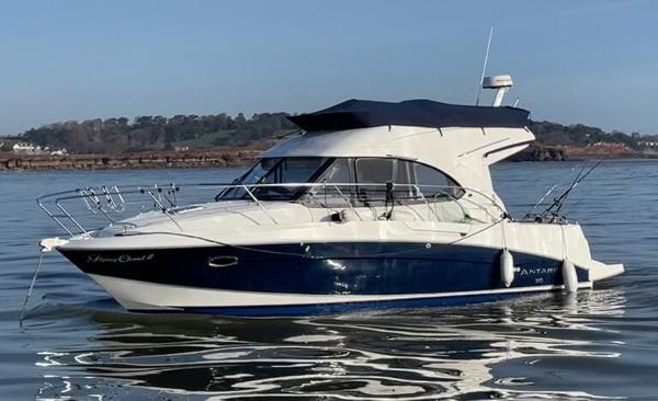 2011 Beneteau Antares 30 Flybridge