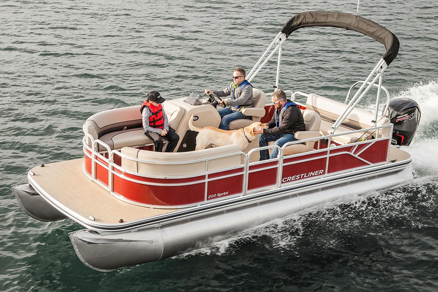 Crestliner Boat image