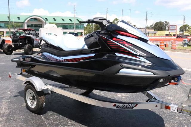 Yamaha WaveRunner VX Cruiser®
