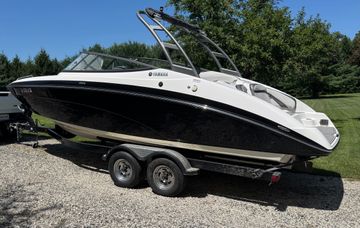 2018 Yamaha Boats AR240