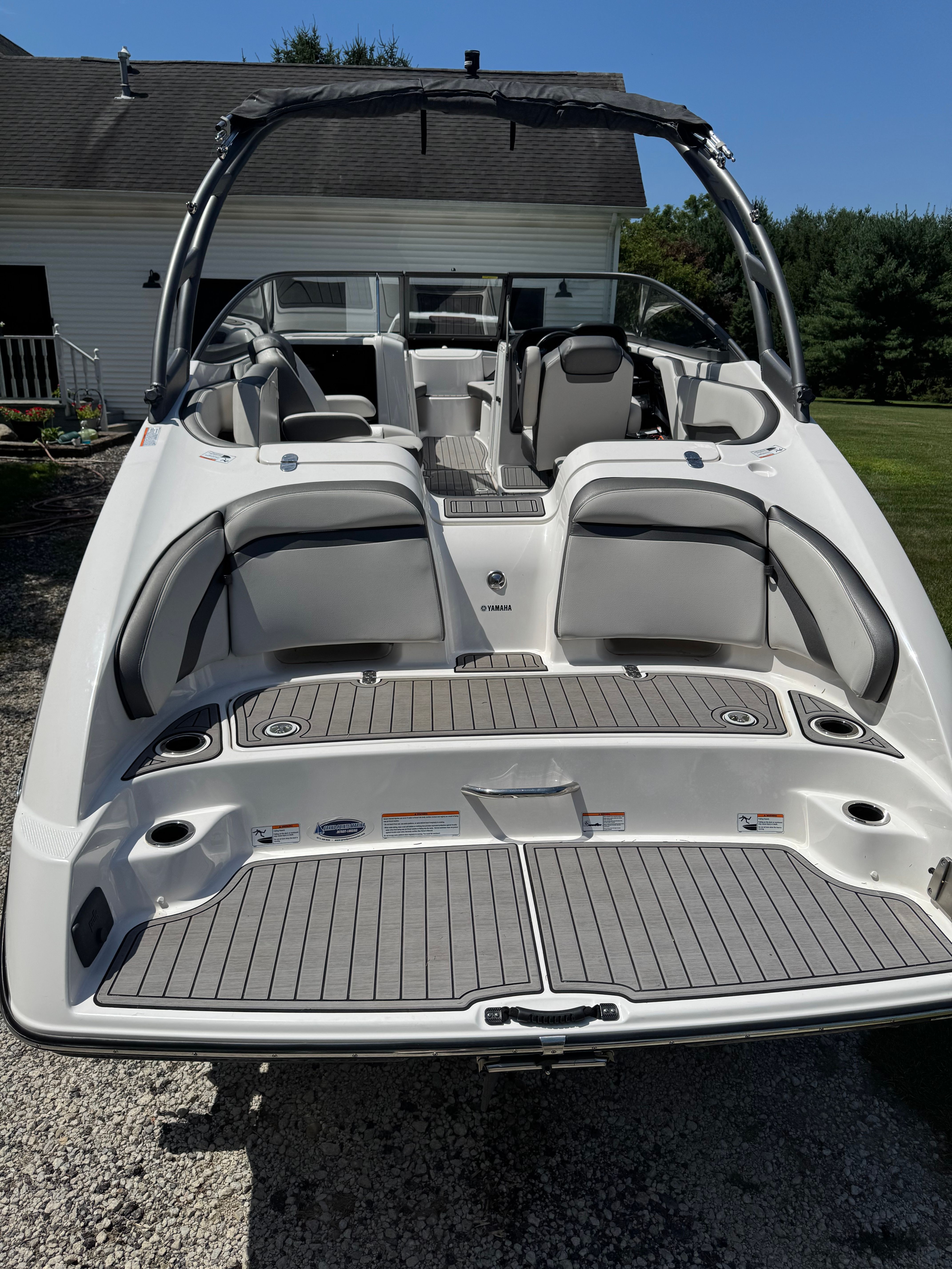 2018 Yamaha Boats AR240