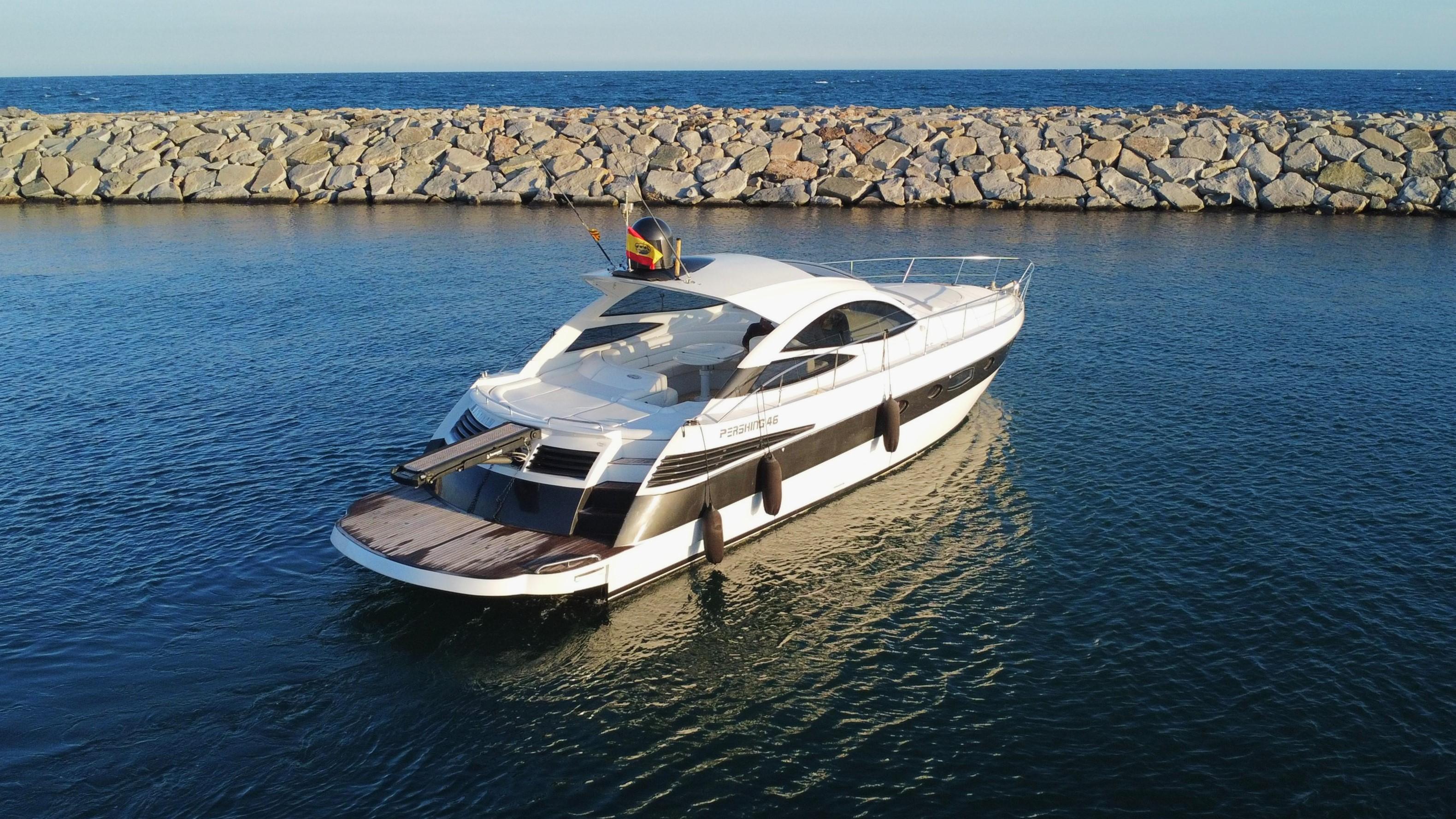 2006 Pershing 46