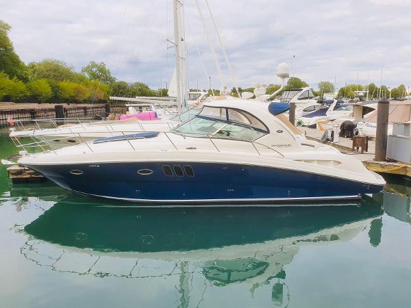 2010 Sea Ray 390 Sundancer