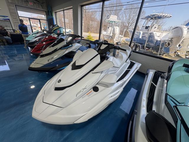 2025 Yamaha WaveRunner FX Cruiser SVHO