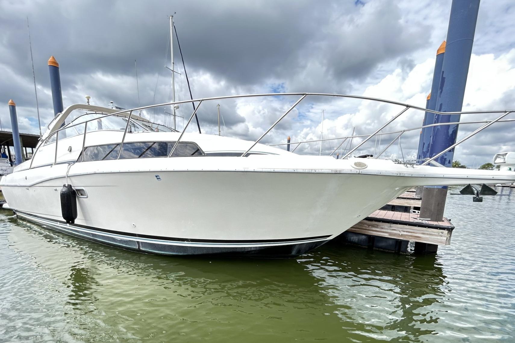 1997 Bayliner 3255 Avanti