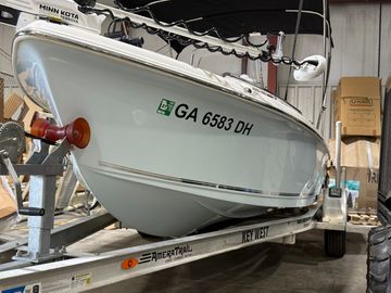 2022 Key West 1720 Center Console