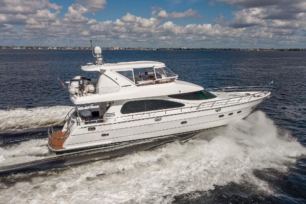 2003 Horizon 64