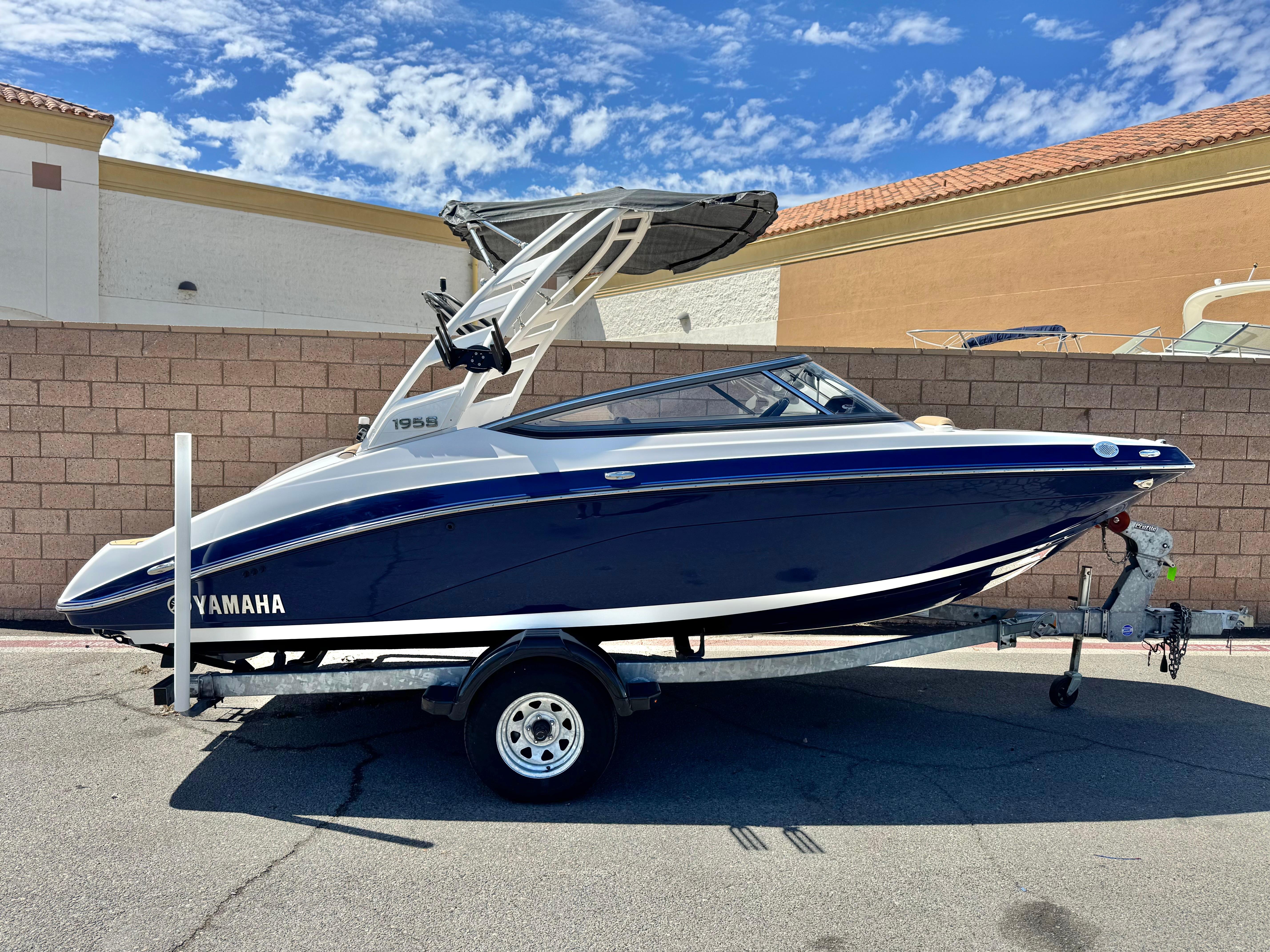 2022 Yamaha Boats AR 195 S