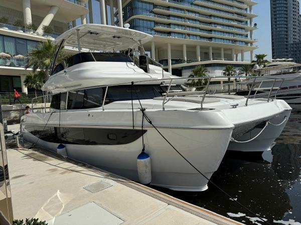 2024 Aquila 42 Yacht