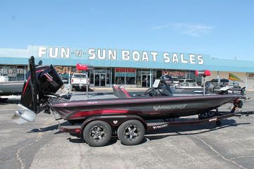 2025 Phoenix 721 ZXL