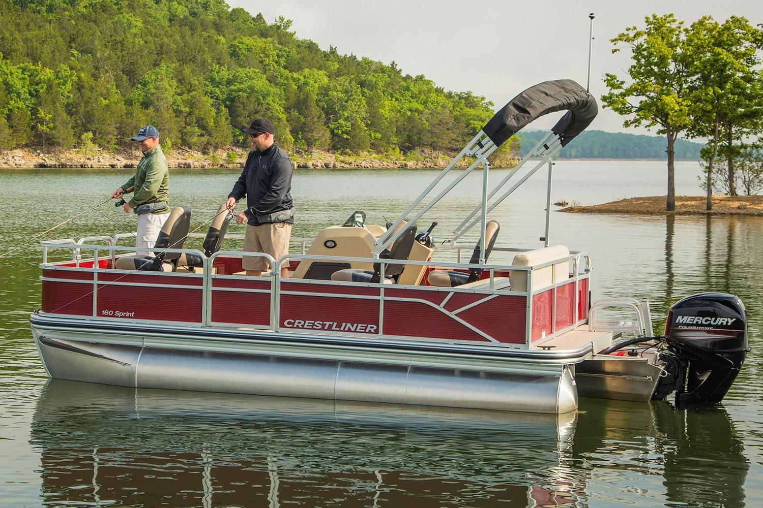 Crestliner Boat image